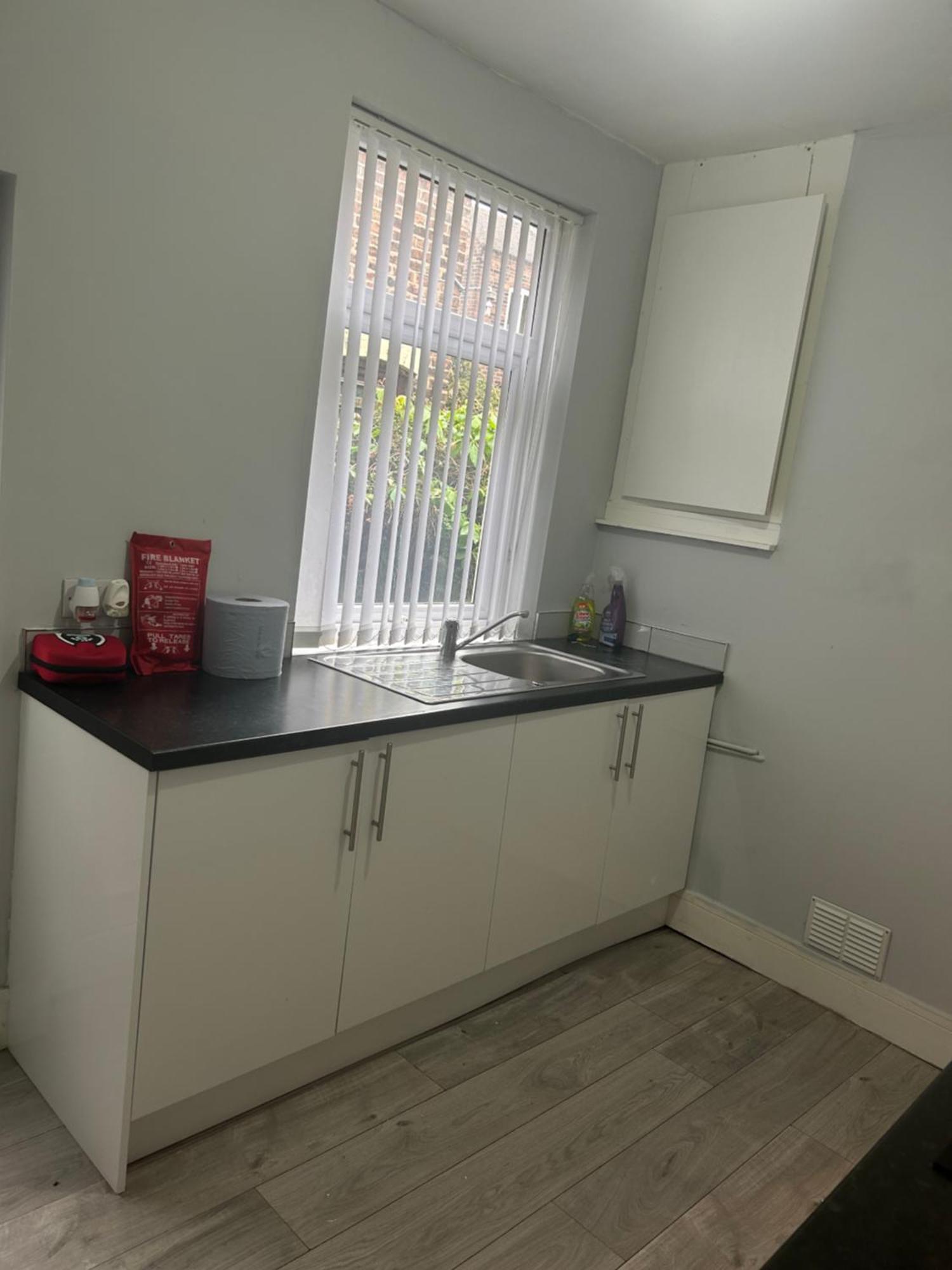 Brunswick Place Xxx Stoke-on-Trent ภายนอก รูปภาพ